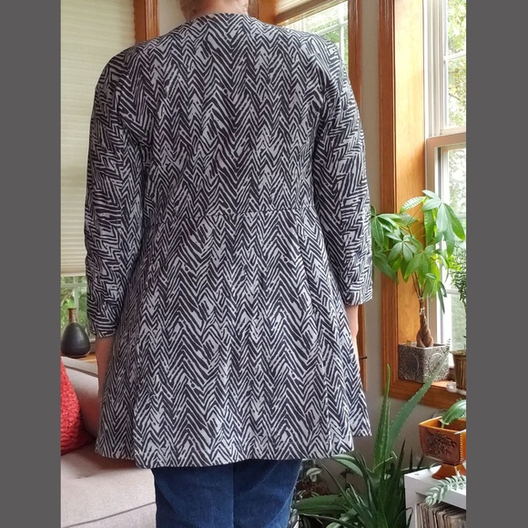 CAbi Zig Zag Pattern Knit Jacket - Picture 5 of 7